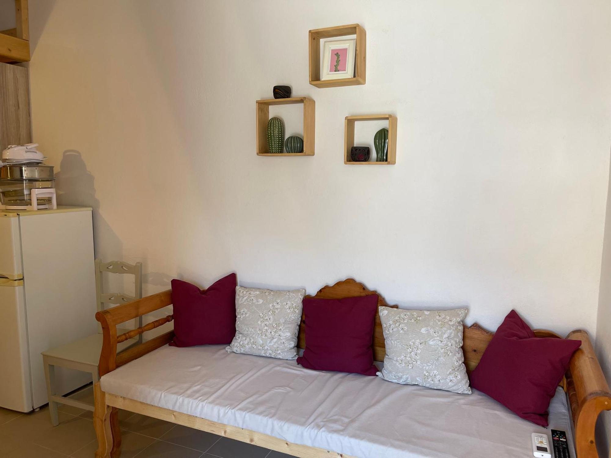 Holiday home Xerolithia