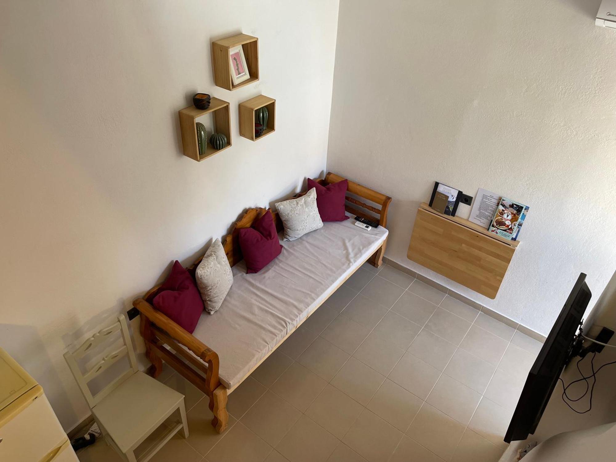 Xerolithia Holiday home Exo Gonia